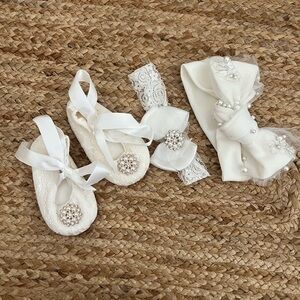 Elegant baby girl Shoes and Headband Set custom headband on right up to 1 yr